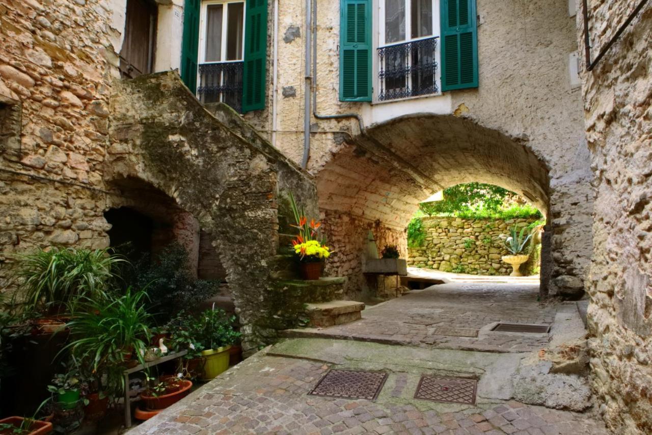La Casa Degli Alberi Villa Dolceacqua Eksteriør billede